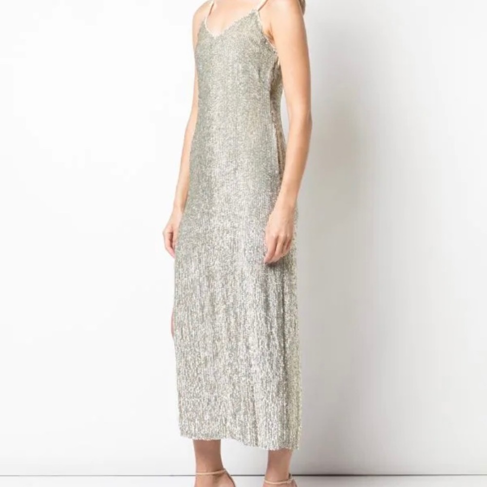 Retrofete silver gown